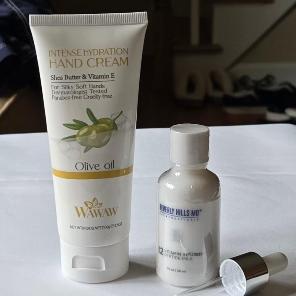 Wawaw Hydration Hand Cream & Beverly Hills MD Vitamin Infused Peptide Milk 1oz